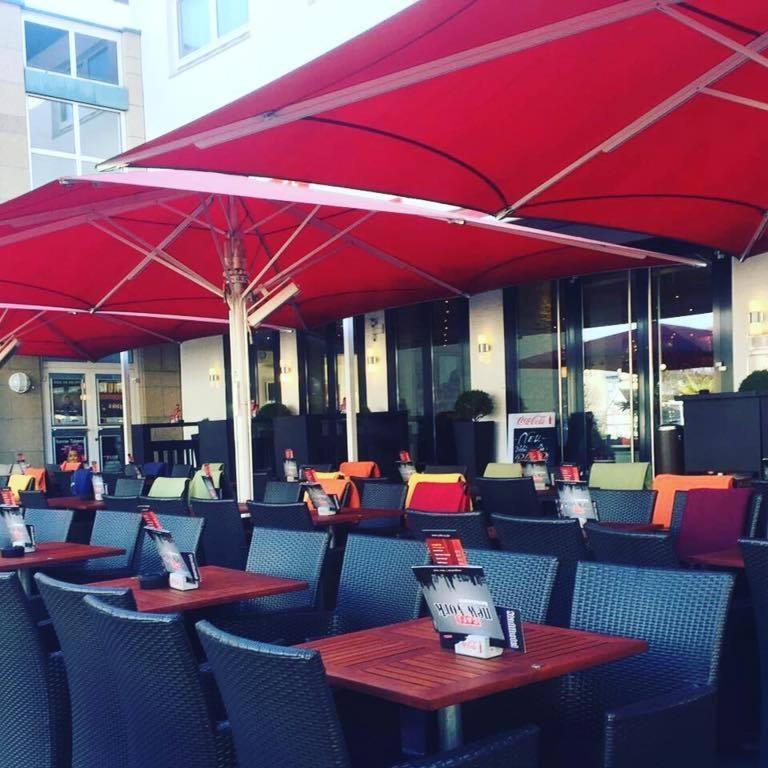 Stadthotel Langenfeld ลังเงนเฟลด์ ภายนอก รูปภาพ